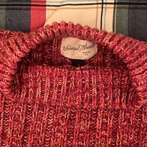 Woman’s sweater. Size XS